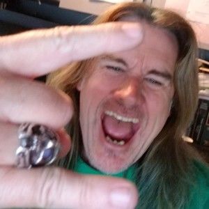 Meet your Posher, Scott